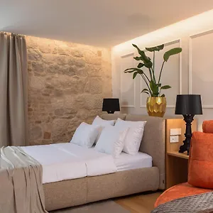 Apartment Golden Gate Luxury - Unique Unesco Location, Split
